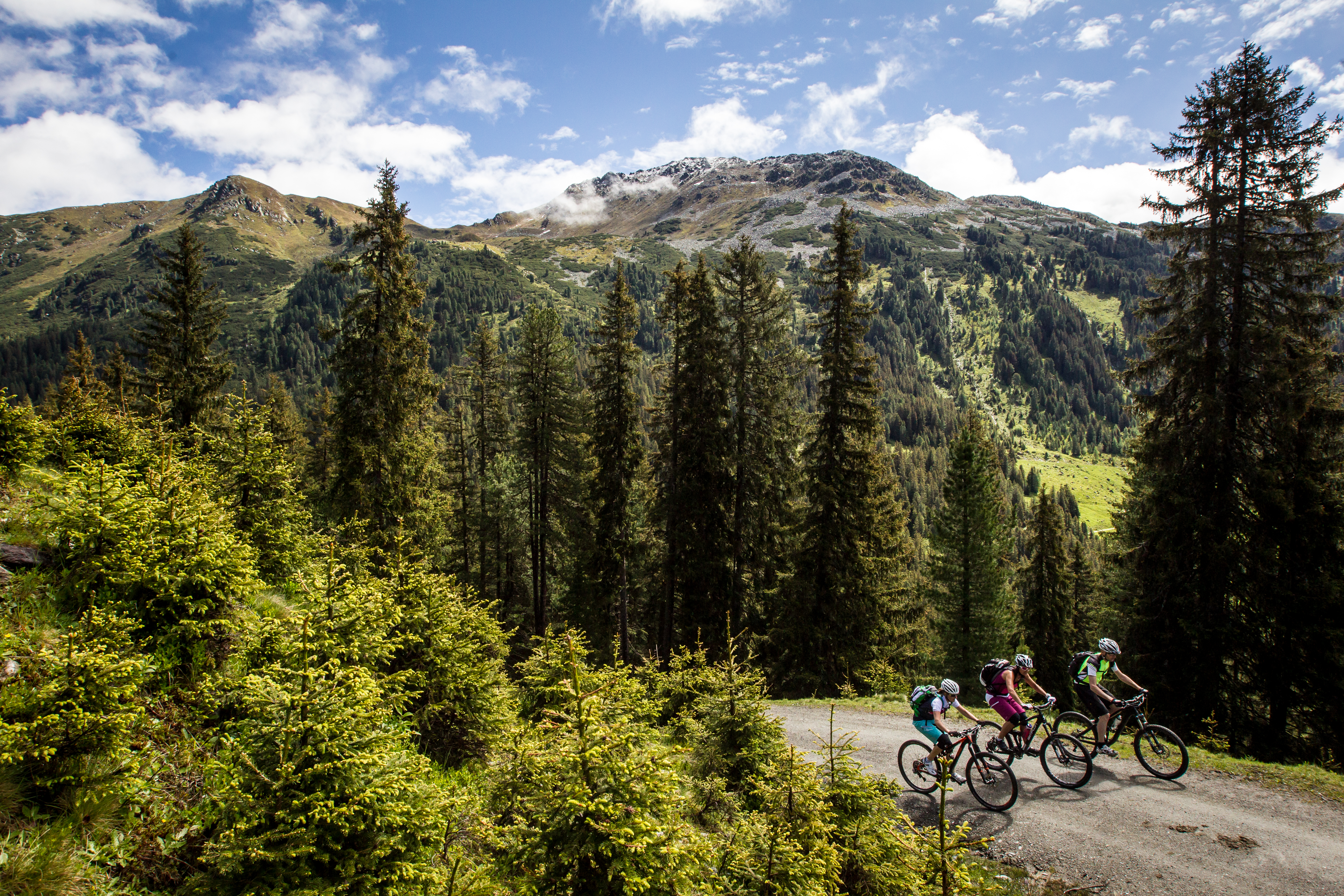 Mountainbiken in den Tälern
