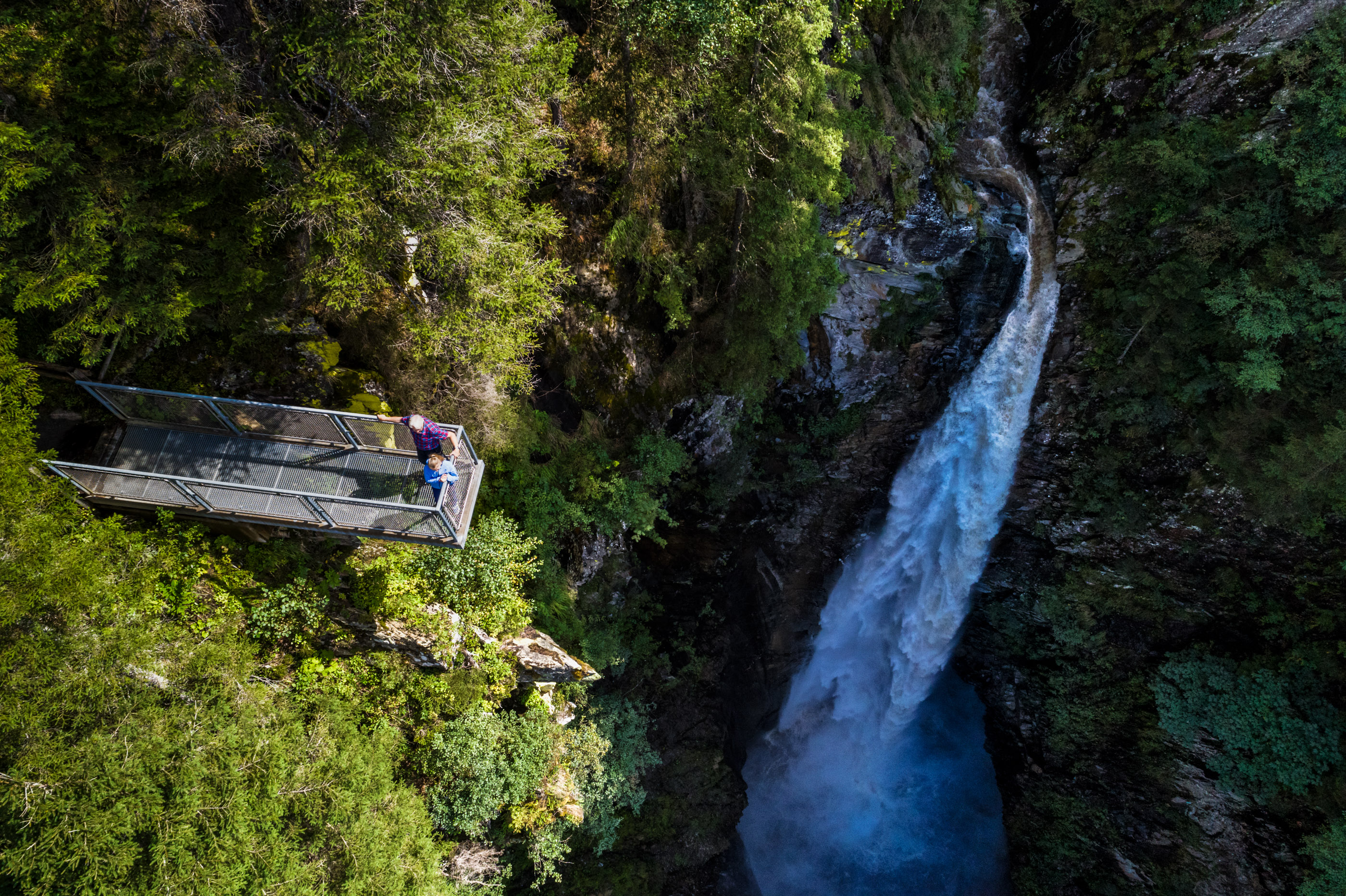 Sommer-Wandern-Untersulzbach-Wasserfall2.jpg