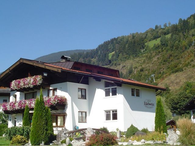 Haus Edelweiss in  im Sommer