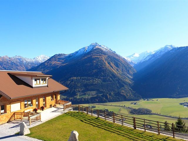 Landhaus Celina-Panoramastall Rossberg