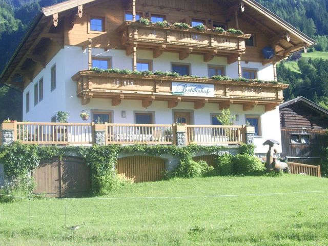 Ferienwohnungen Behamhof